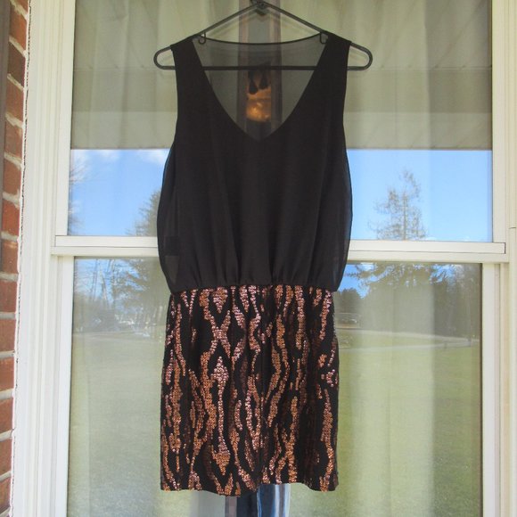 bisou bisou sequin detail sleeveless dress party or event dress size 4 - Picture 1 of 14